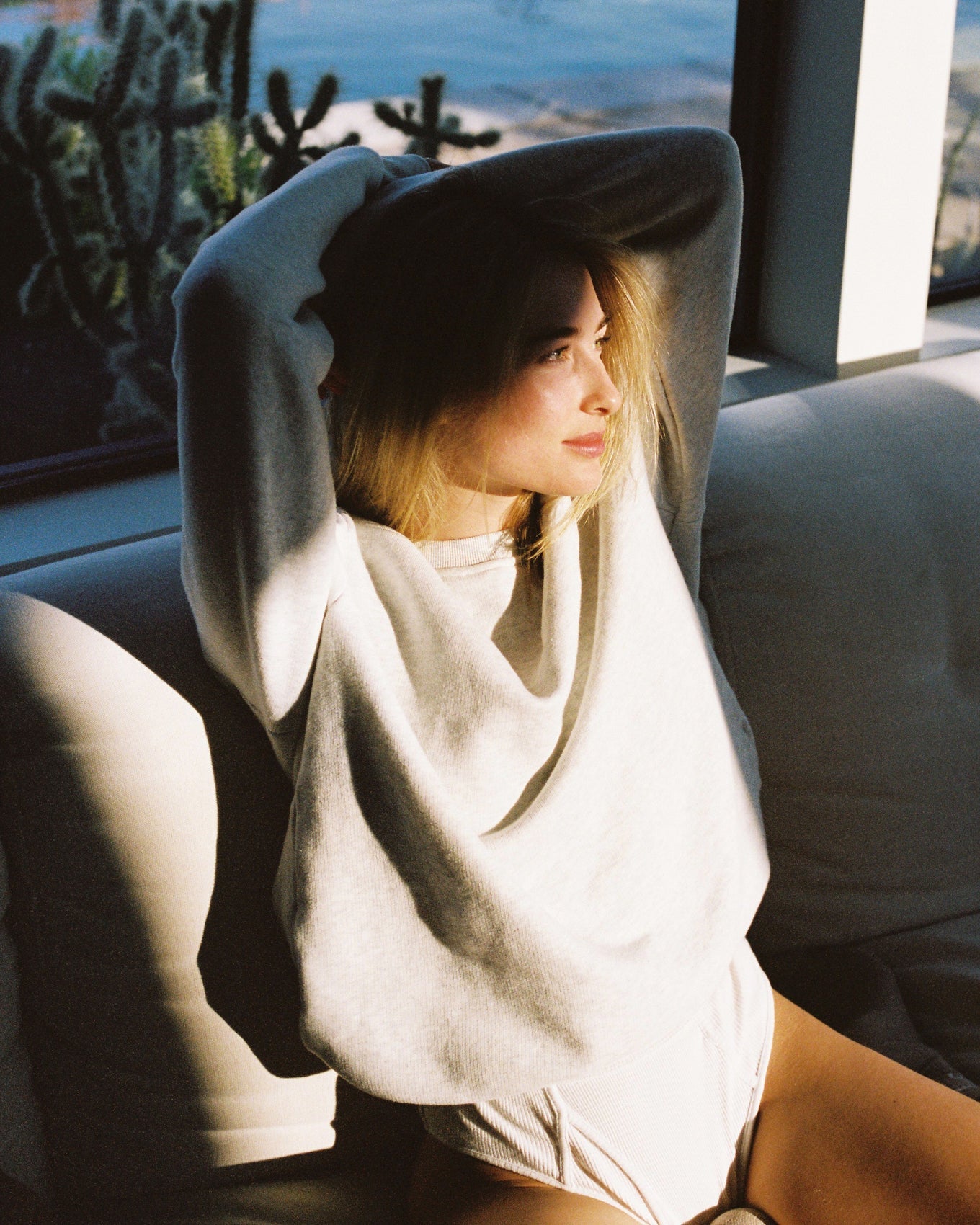 Aspen Heavy Crew Sweater White Heather Crewnecks The Sauce Basics