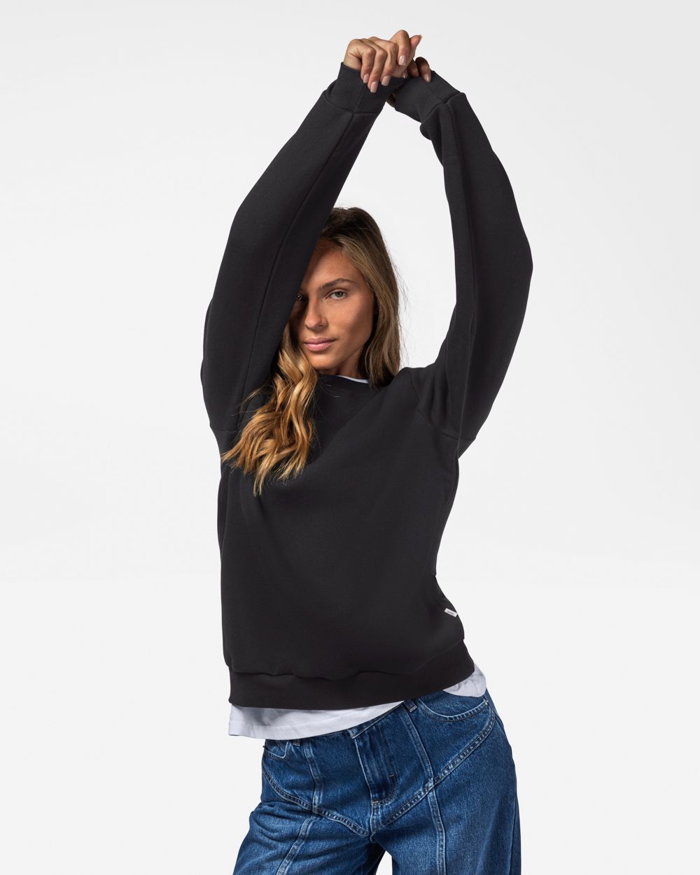 Aspen Heavy Crew Sweater Black