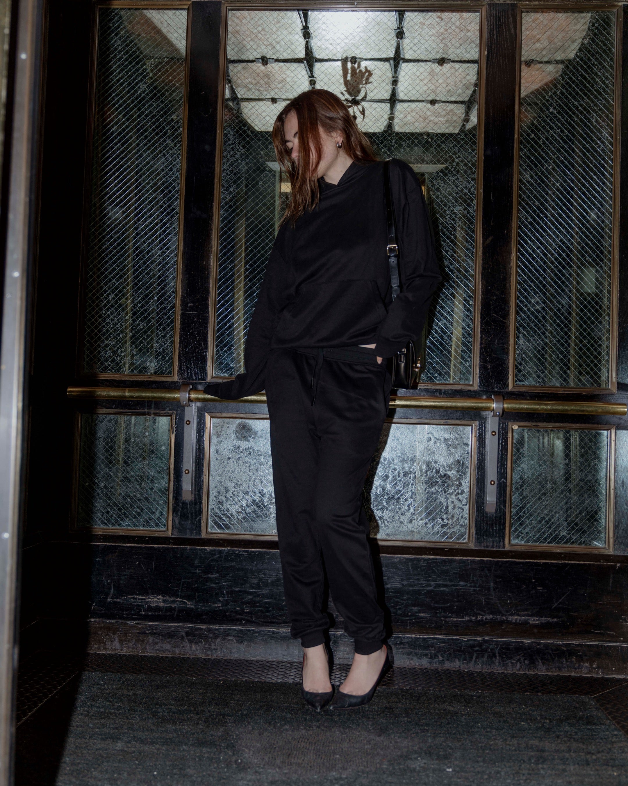 Traveler Premium Hoodie Black