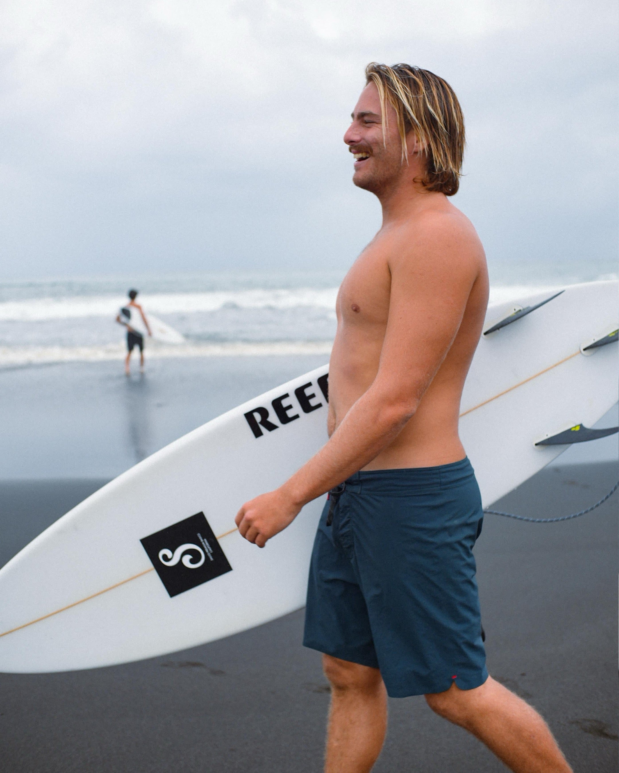 Shore Premium Surf Trunk Charcoal Green