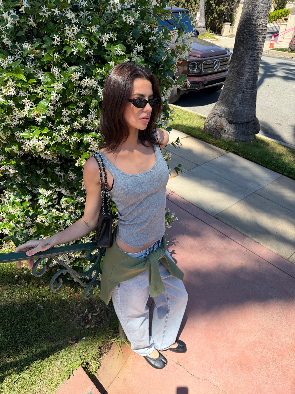 Lucy Scoop Tank Grey