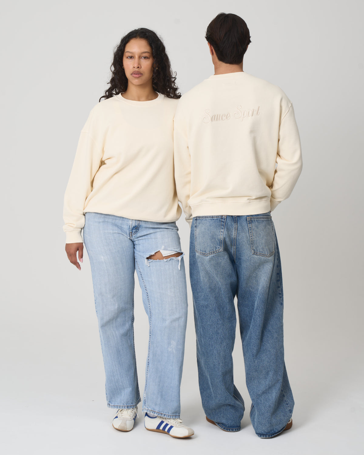 Sauce Sport Unisex Crew Sweater Creme