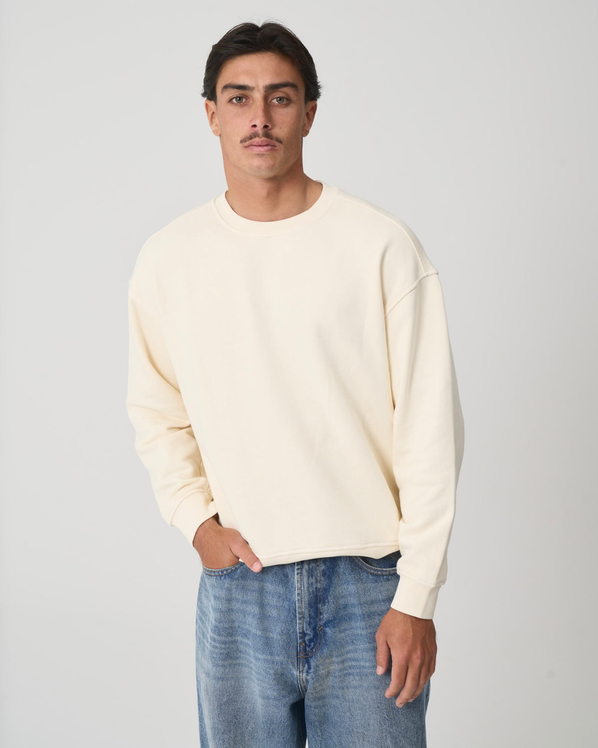 Chilli Unisex Crew Sweater Cream