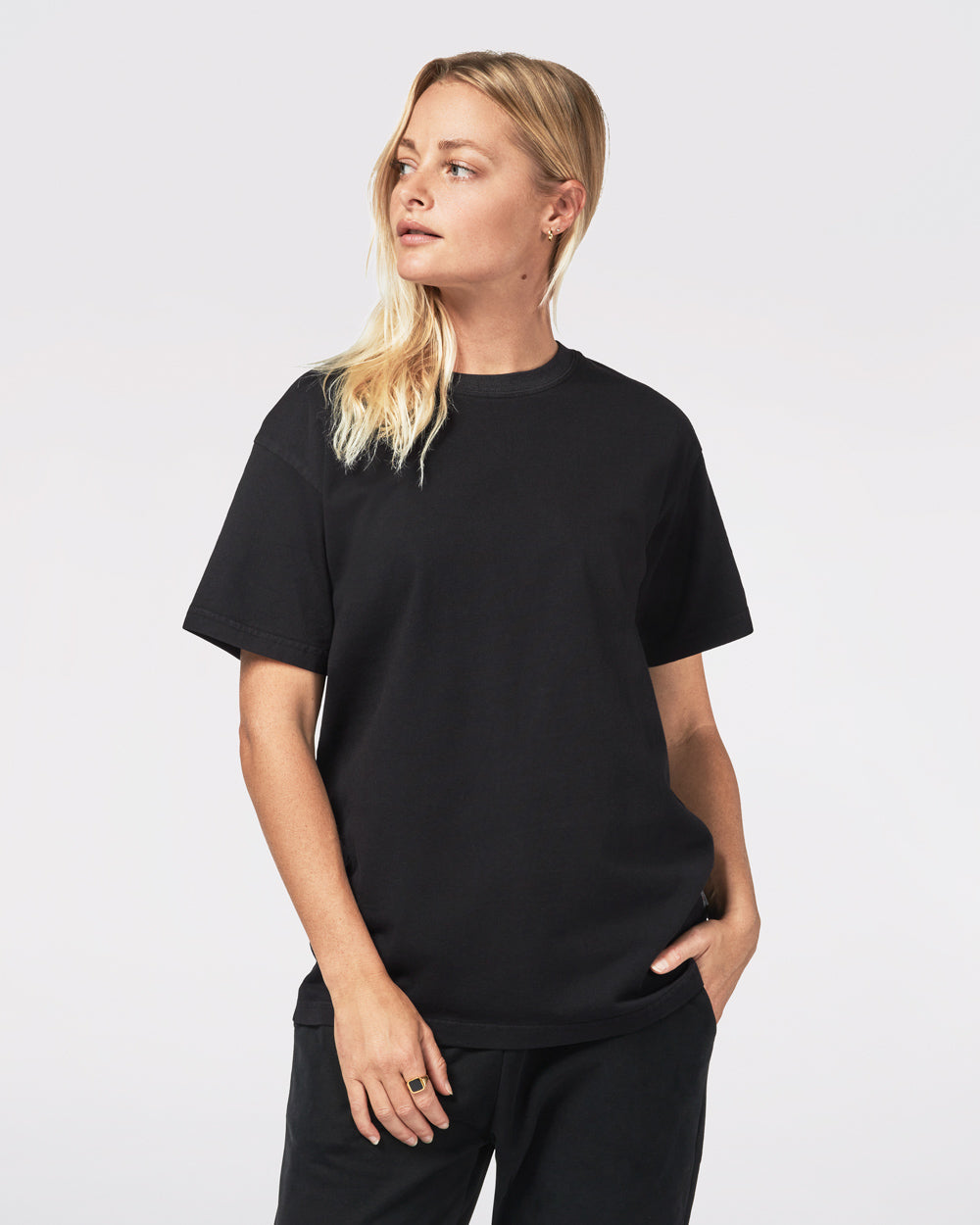 Coastal Tee Black Tees The Sauce Basics