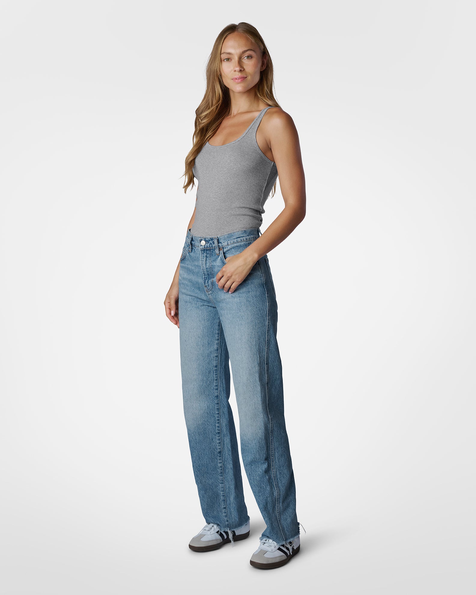 Lucy Scoop Tank Grey