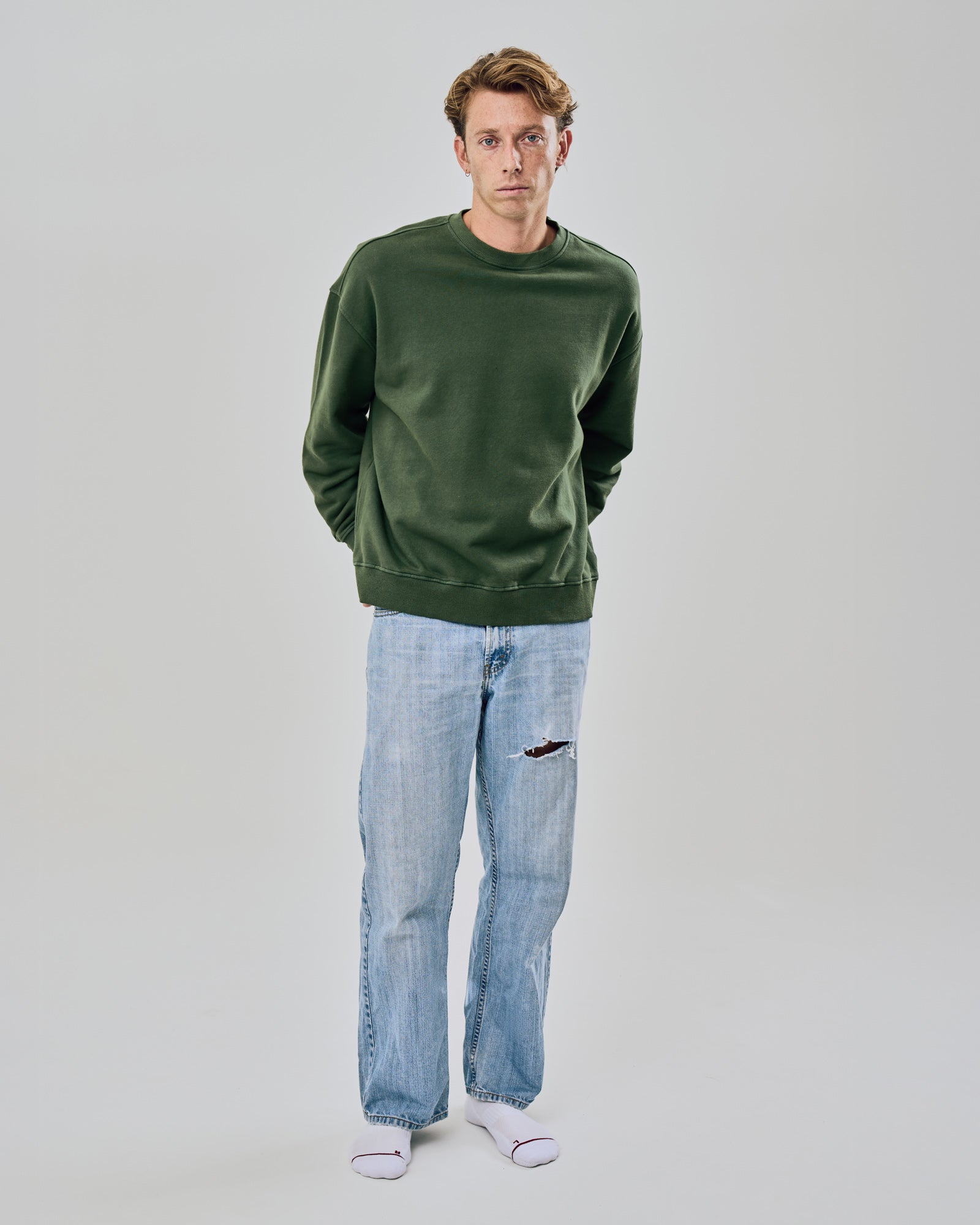 Chilli Unisex Crew Sweater Leaf Green Crewnecks Sauce Basics