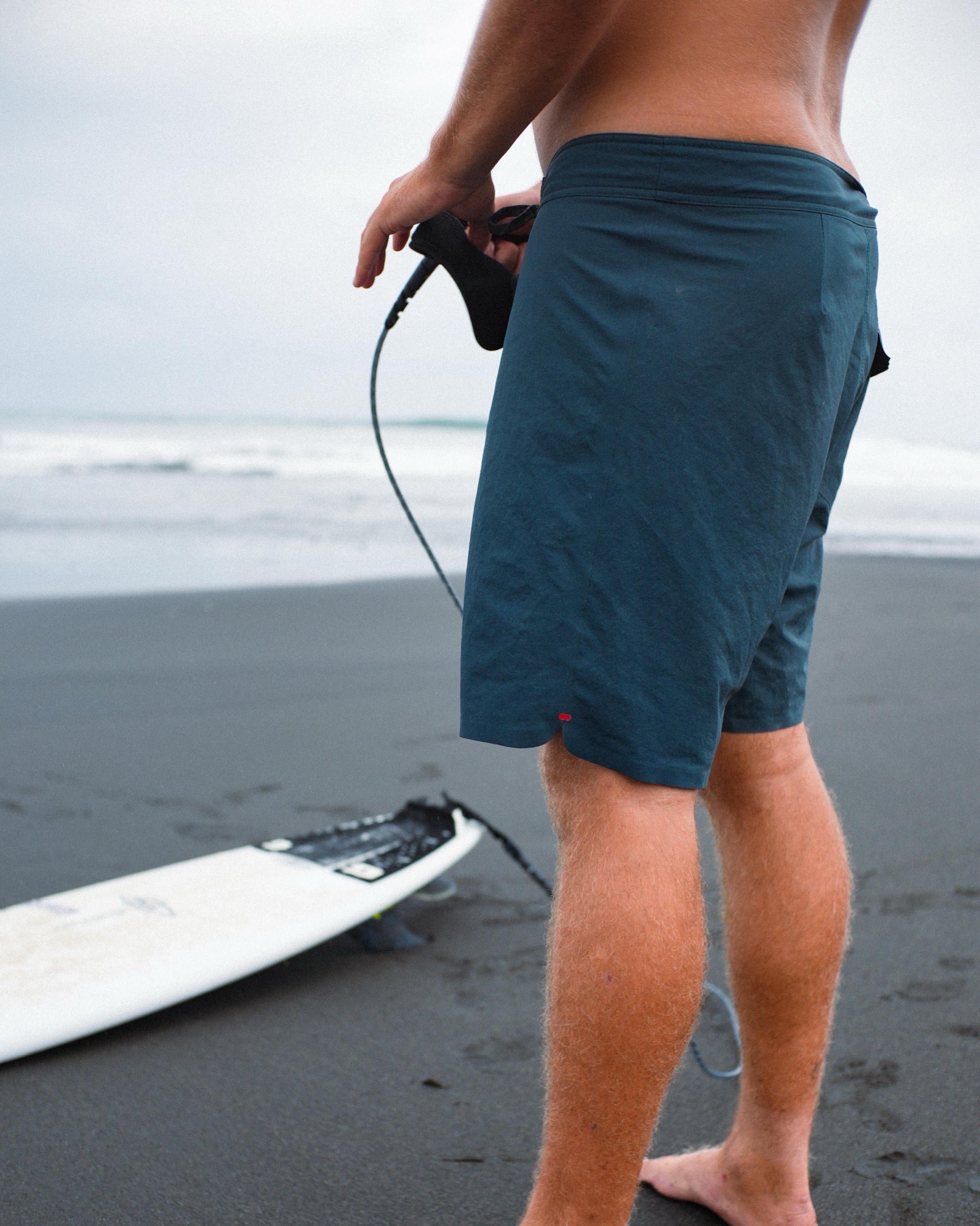 Shore Premium Surf Trunk Charcoal Green