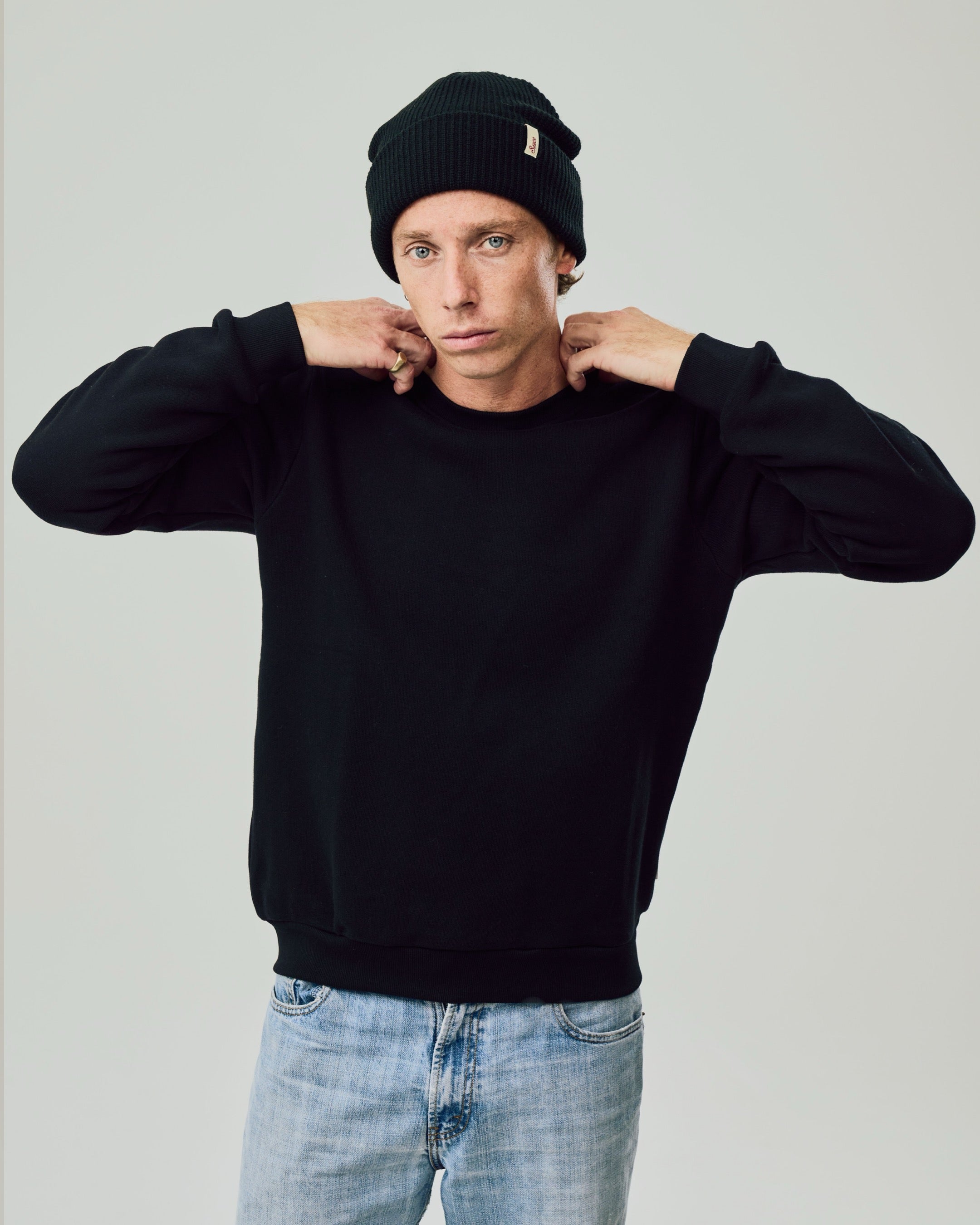 Basics Beanie - Black