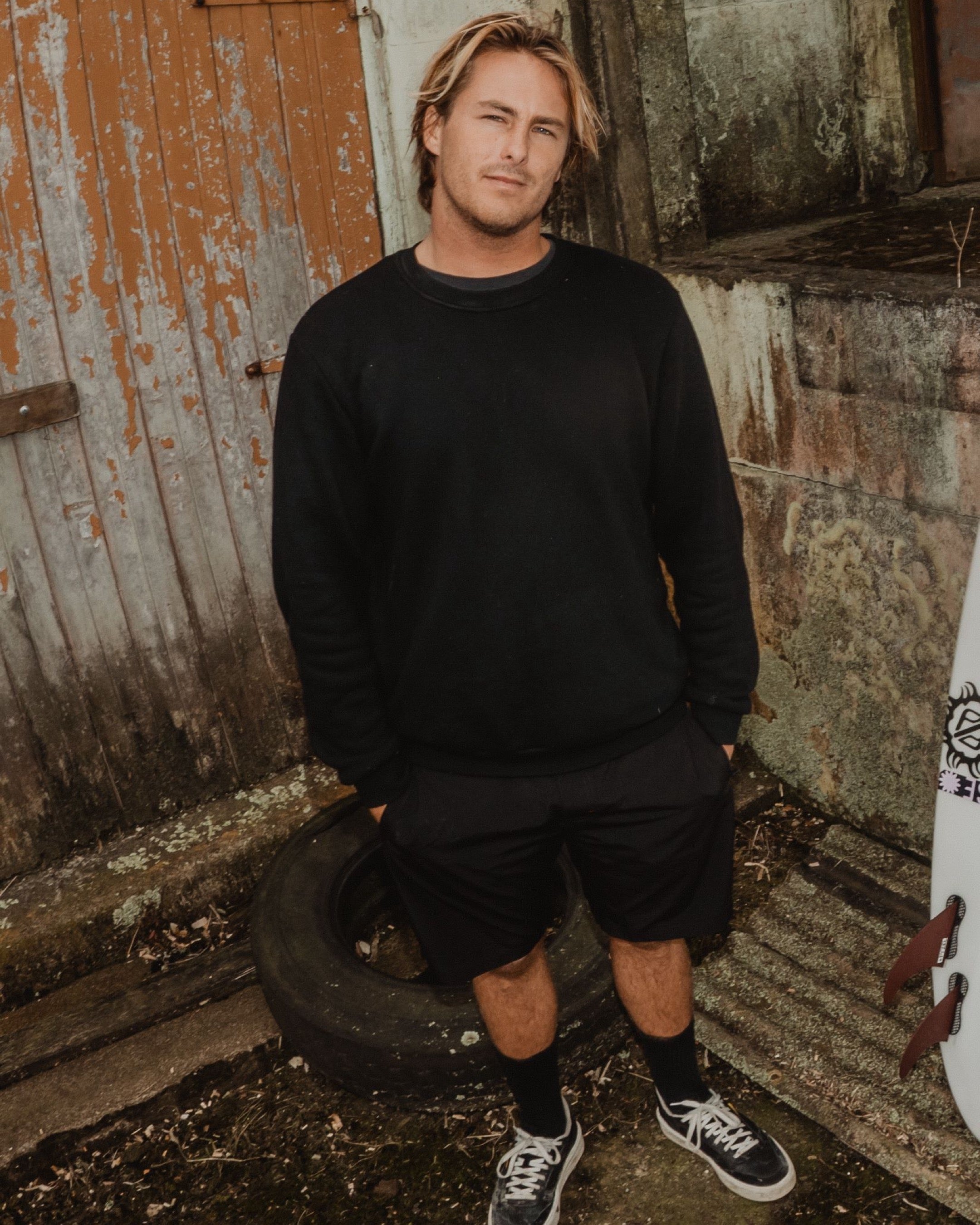 Aspen Heavy Crew Sweater Black