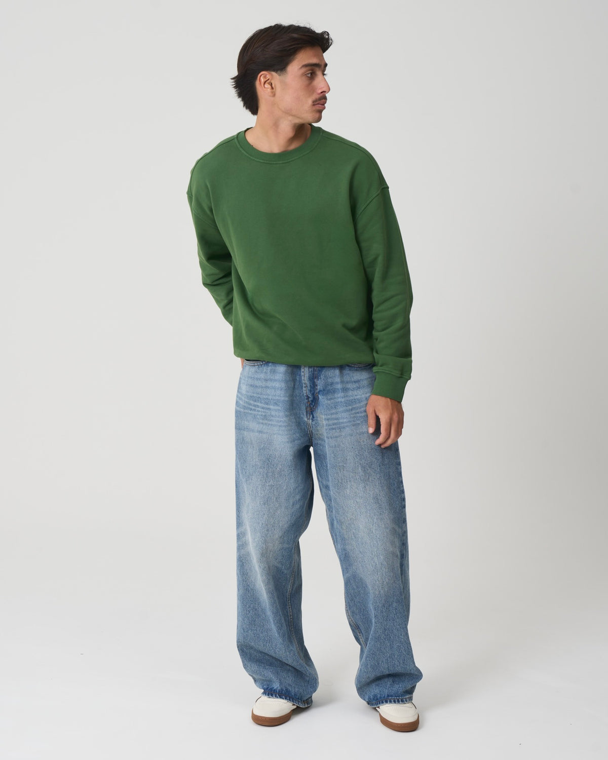 Chilli Unisex Crew Sweater Leaf Green