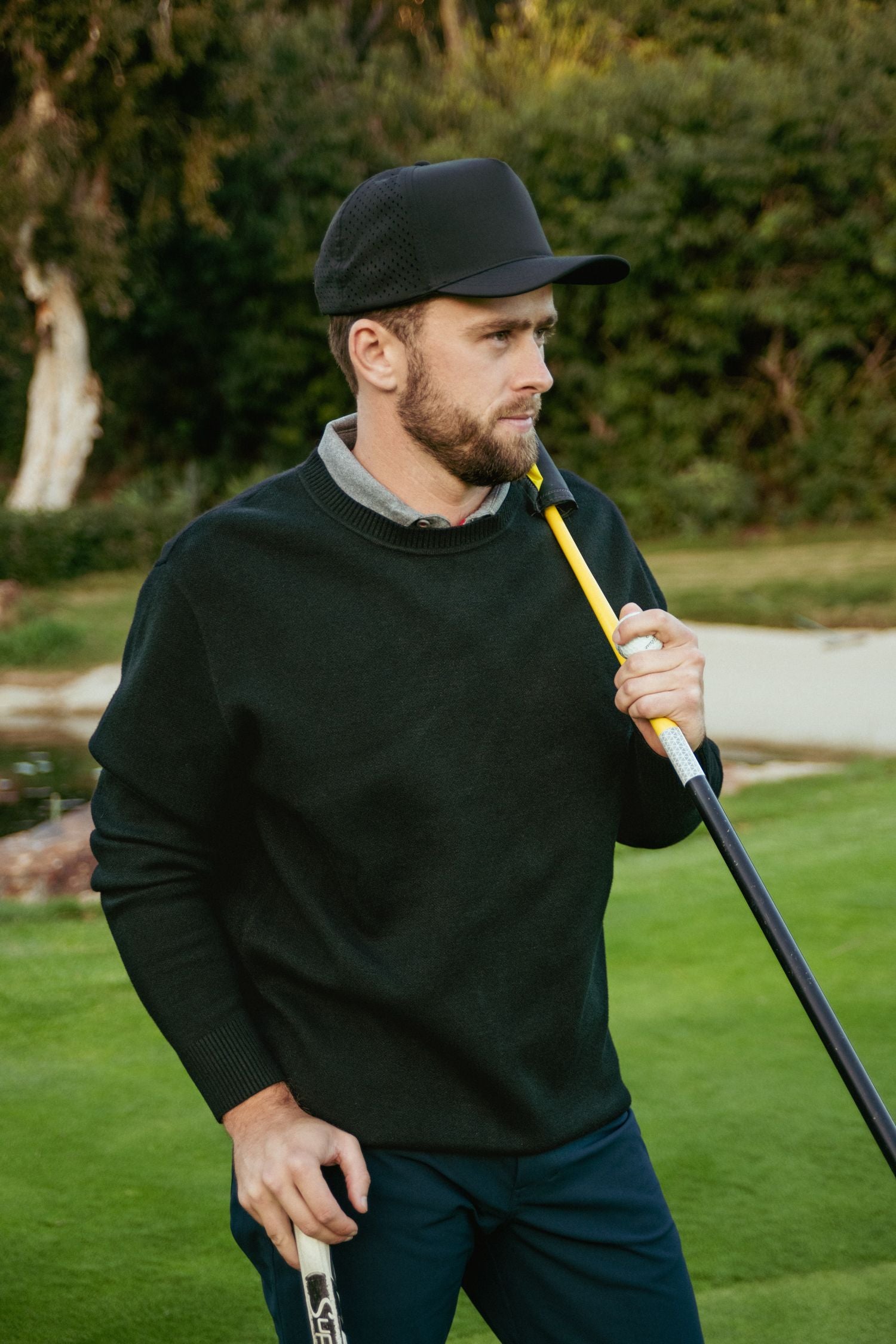 Links Premium Knit Pullover Black